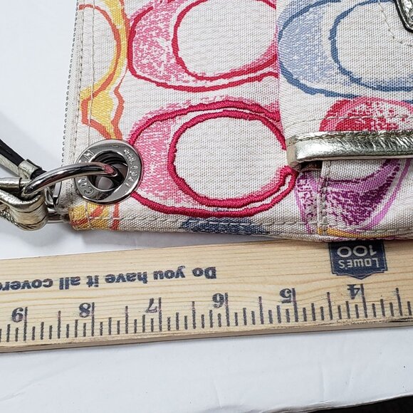 Coach Poppy Signature Canvas Dream C Scribble Print Hippie Handbag 19030 - Picture 7 of 9